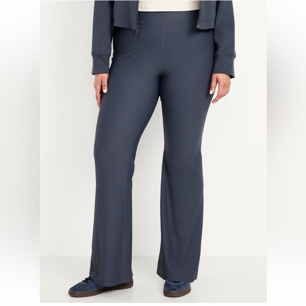 Old Navy “Powersoft Rib Flare Leggings”